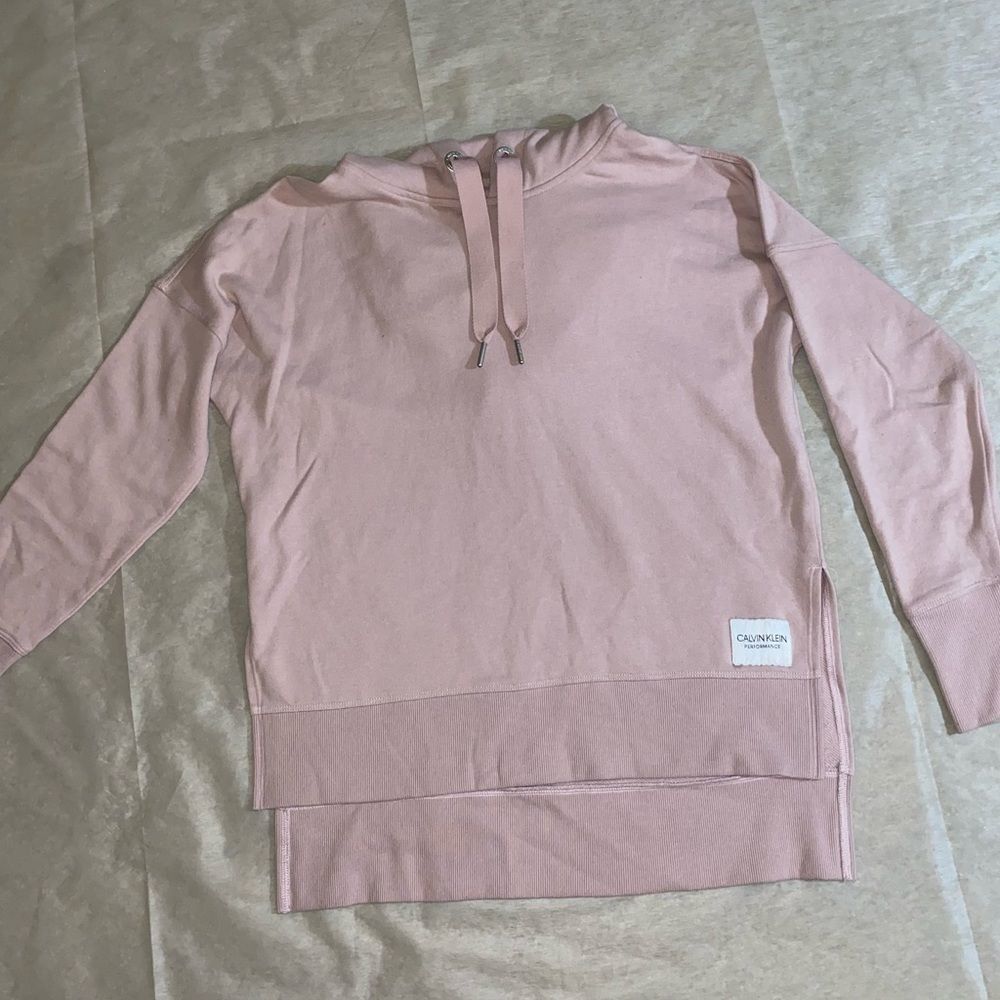 Calvin Klein performance hoodie with built in neck gaitor. Like new size xs/s